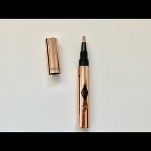 Charlotte Tillbury Retoucher